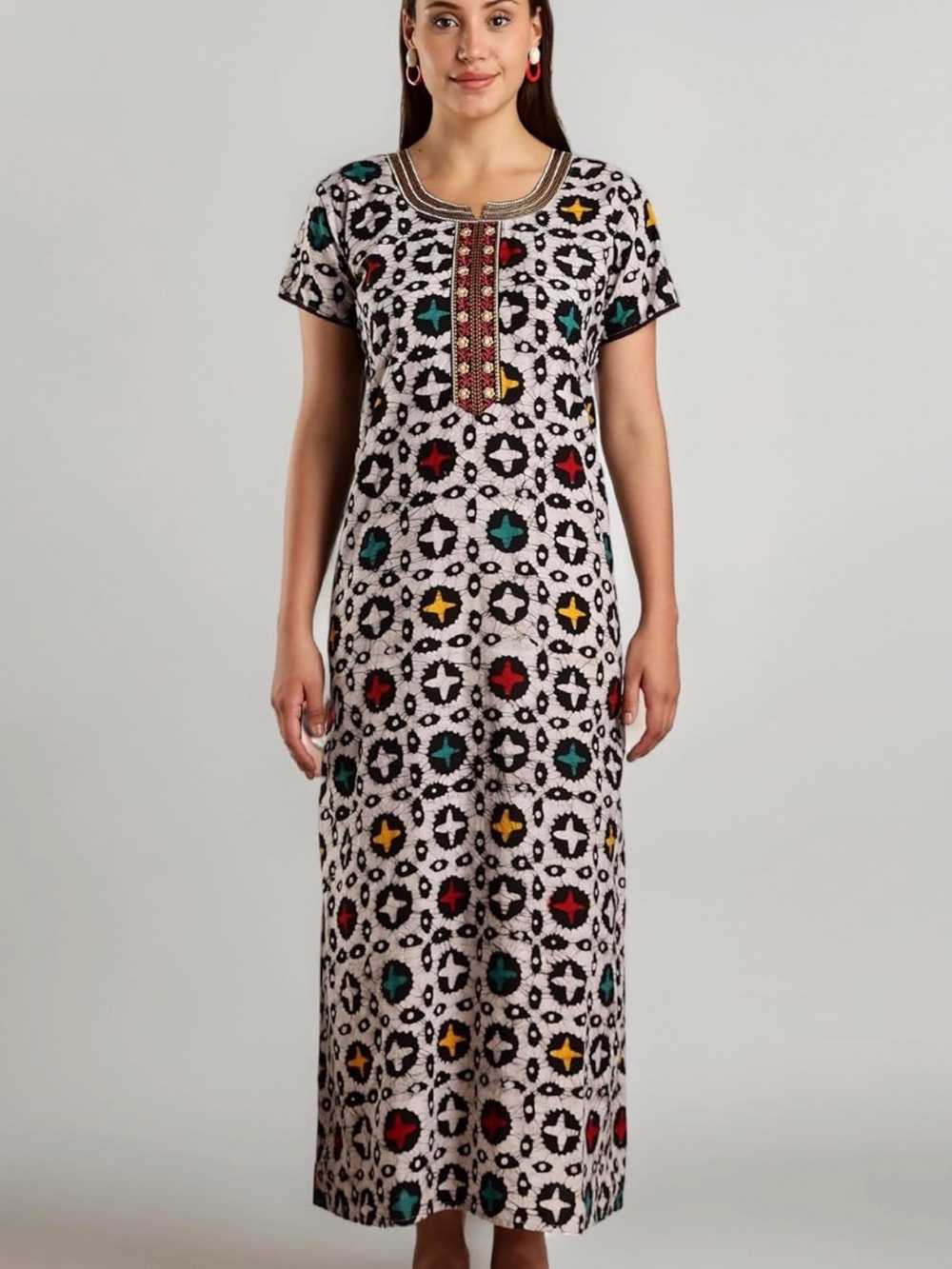 9Shines Batik Print white Cotton Maxi Nightgown Women size medium 40 bust NOWT